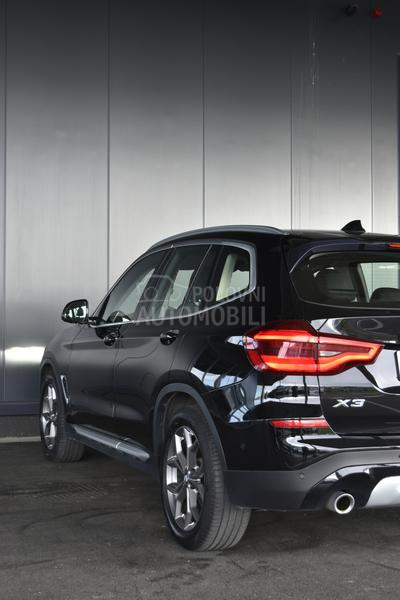 BMW X3 xDrive XLine AT BMW X3 xDrive XLine AT