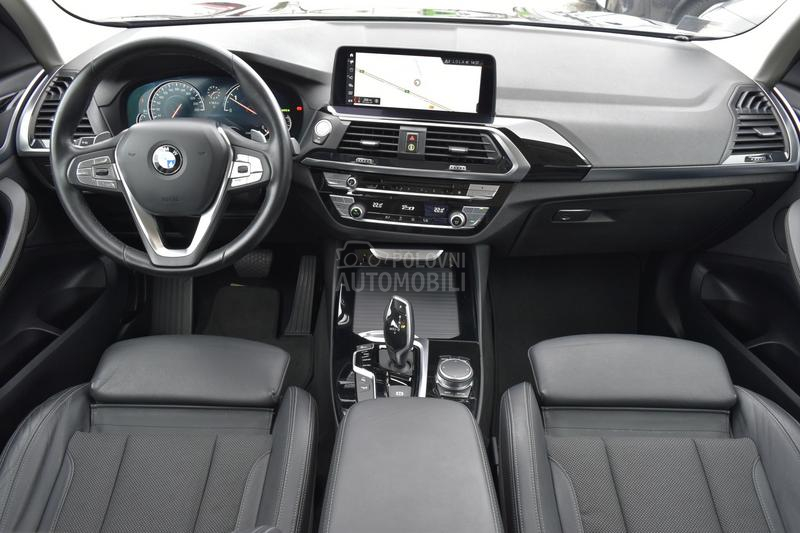 BMW X3 xDrive XLine AT BMW X3 xDrive XLine AT