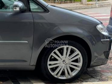 Krilo desno za Volkswagen Touran od 2003. do 2015. god.