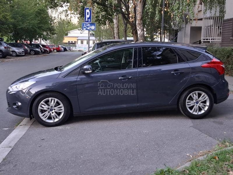 Ford Focus 1.6 TDCI NAVY Ford Focus 1.6 TDCI NAVY