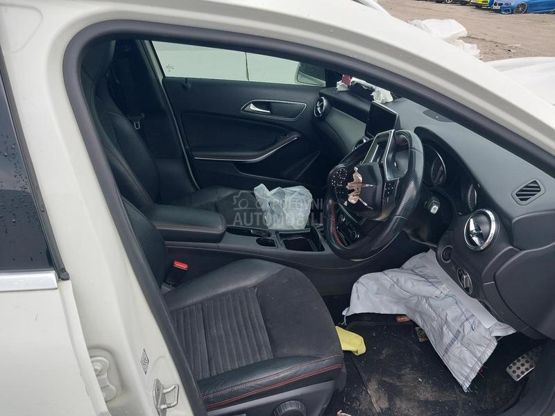 Mercedes Benz GLA 220 2.2 651930 2014. god. -  kompletan auto u delovima