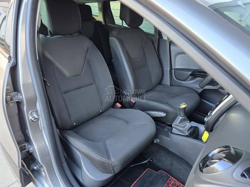Renault Clio 1.5 DCI LED