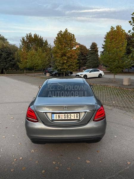 Mercedes Benz C 220 
