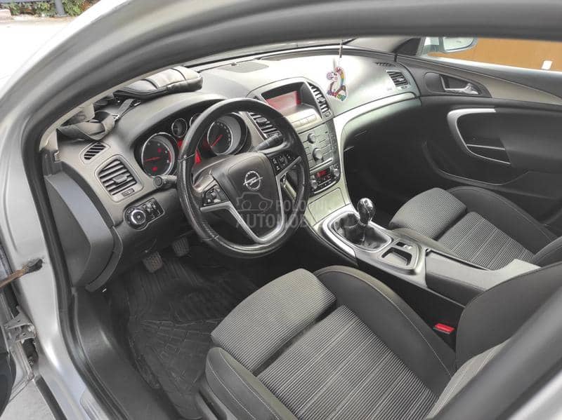 Opel Insignia 2.0cdti