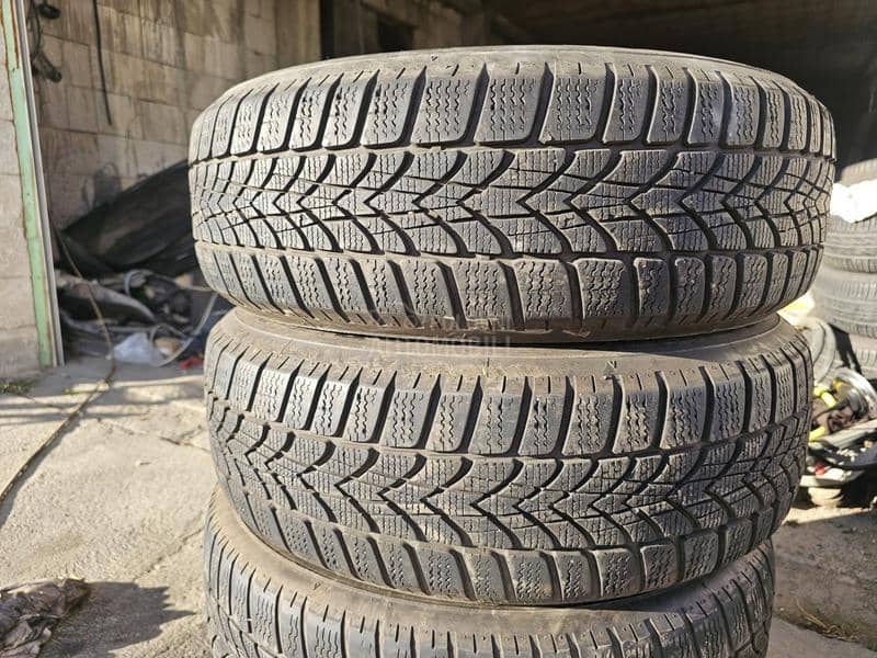 Dunlop 195/65 R16 Zimska