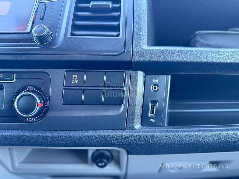 Volkswagen Transporter T6 2.0 TDI 4x4 L1H1