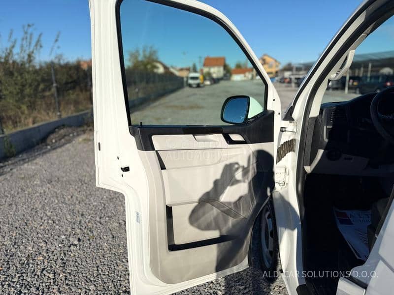 Volkswagen Transporter T6 2.0 TDI 4x4 L1H1