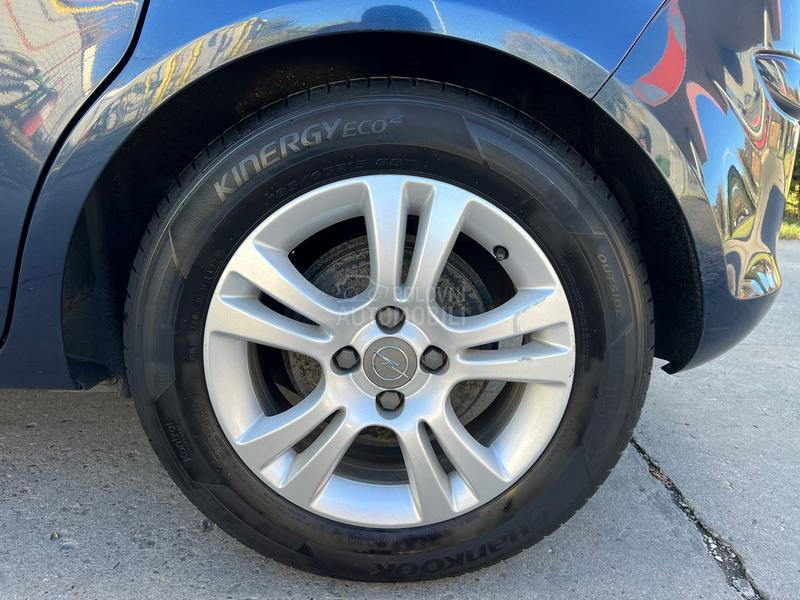 Opel Corsa D S.E.R.V.I.S.N.A