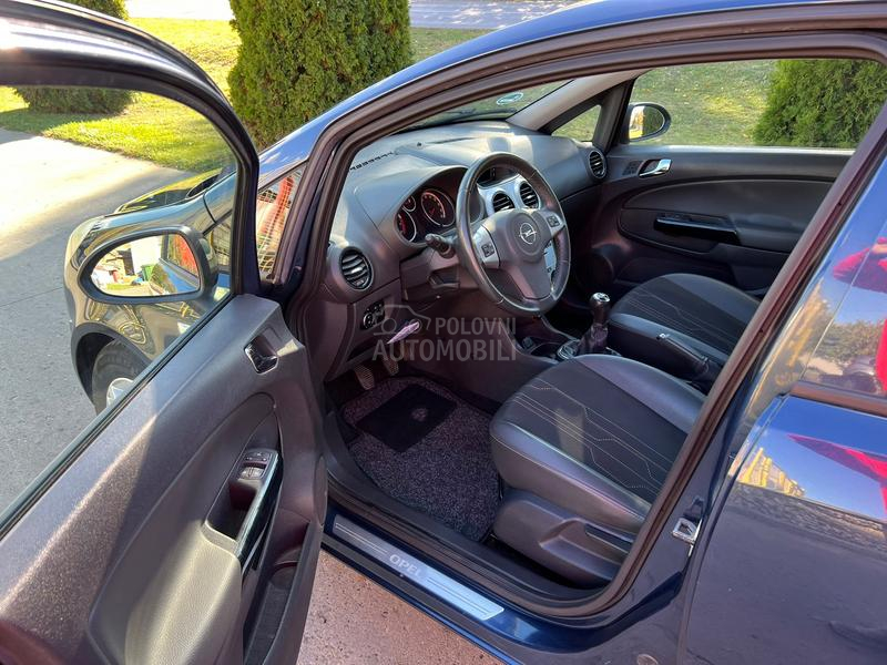 Opel Corsa D S.E.R.V.I.S.N.A