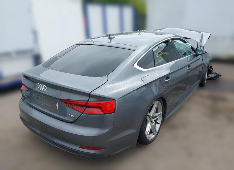 Audi A5 2.0 2017. god. -  kompletan auto u delovima