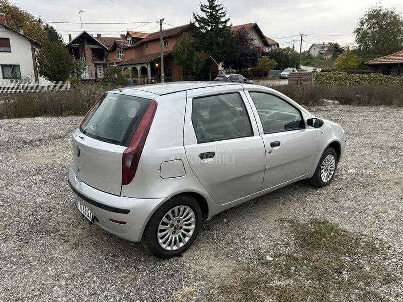 Fiat Punto 1.2 8v TNG
