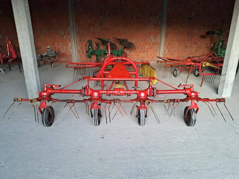 Deutz-Fahr Skupljaci i Rastresaci