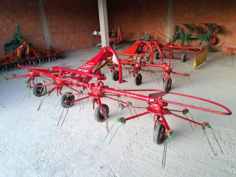 Deutz-Fahr Skupljaci i Rastresaci