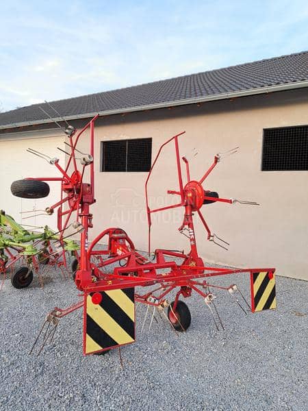 Deutz-Fahr Skupljaci i Rastresaci