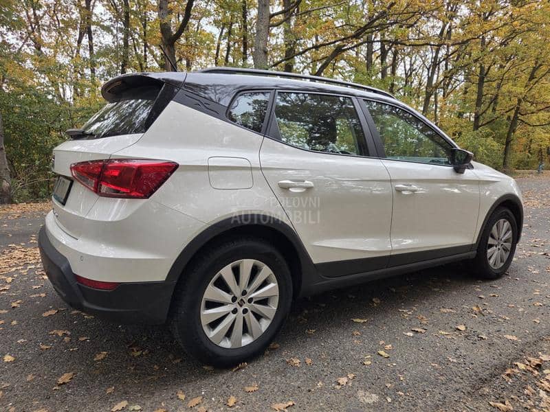 Seat Arona Acc, L-asist, Velur