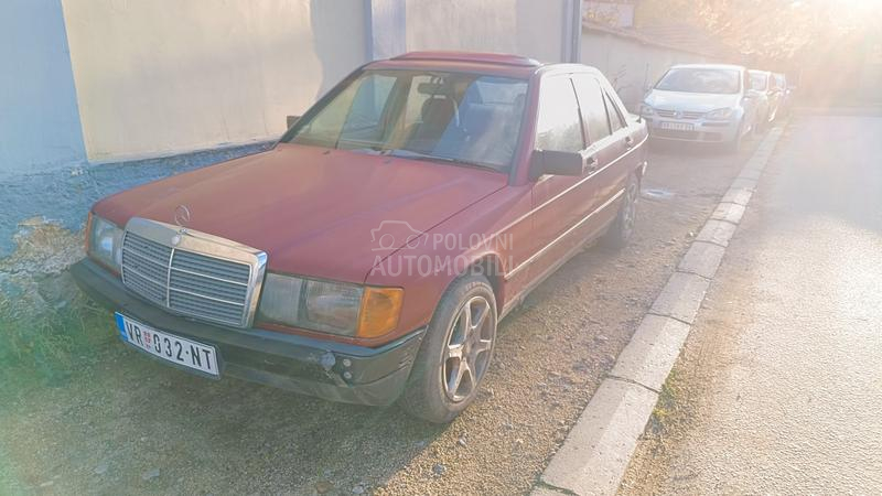 Mercedes Benz 190 
