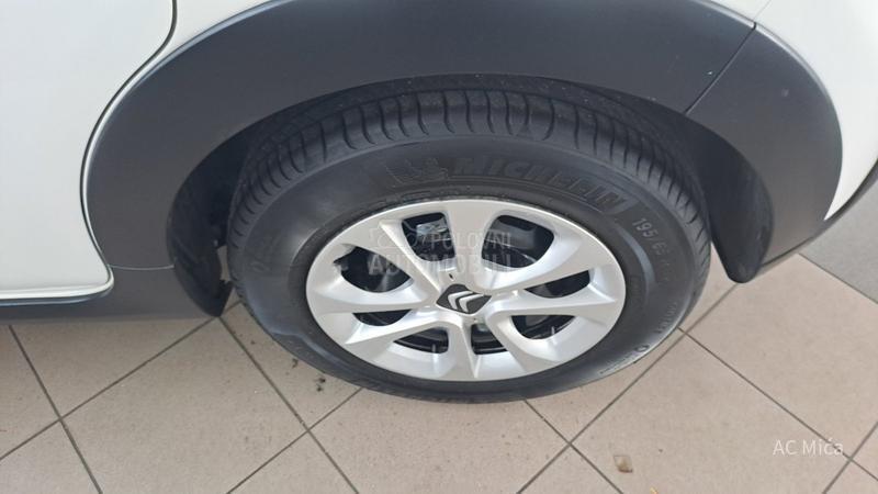 Citroen C3 1.2 PURE NAV LED USB