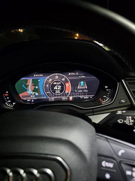Audi Q5  Audi Q5