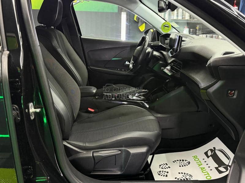 Peugeot 2008 1.5hdi/ALLURE/N0V