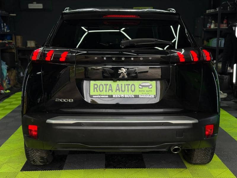 Peugeot 2008 1.5hdi/ALLURE/N0V