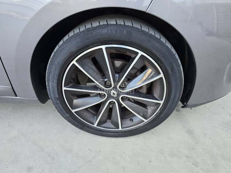 Renault Megane 1.5 DCI BOSE LED