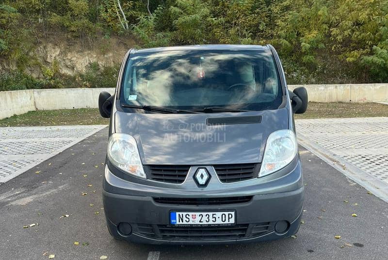 Renault Trafic 2.0 kombinovani