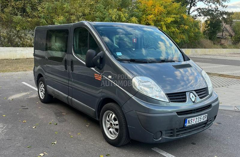 Renault Trafic 2.0 kombinovani