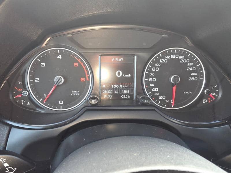 Audi Q5 2.0TDI QUATTRO STRON