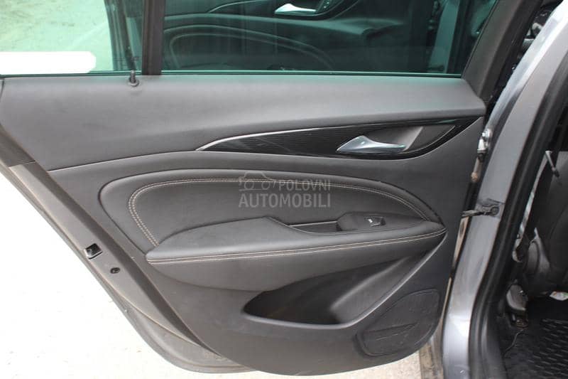 Opel Insignia 2.0 TDI