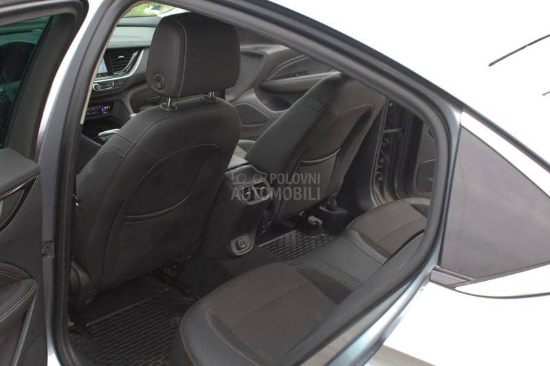 Opel Insignia 2.0 TDI