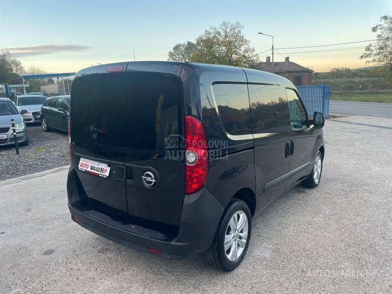 Opel Combo 2.0 CDTI