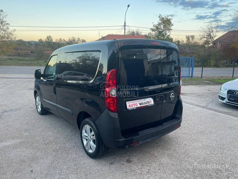 Opel Combo 2.0 CDTI