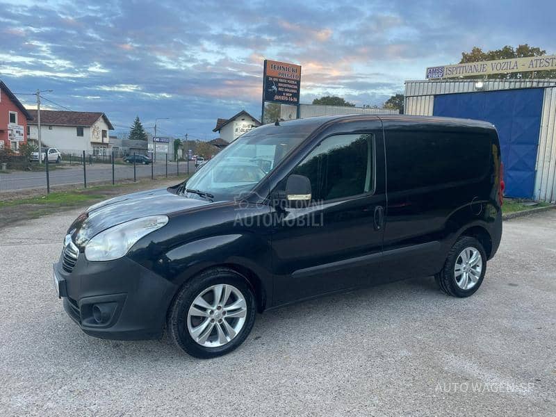 Opel Combo 2.0 CDTI
