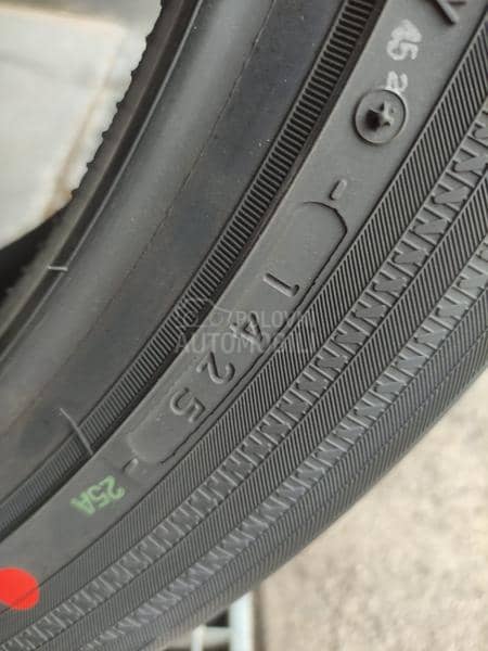 Yokohama 315/35 R21 Zimska