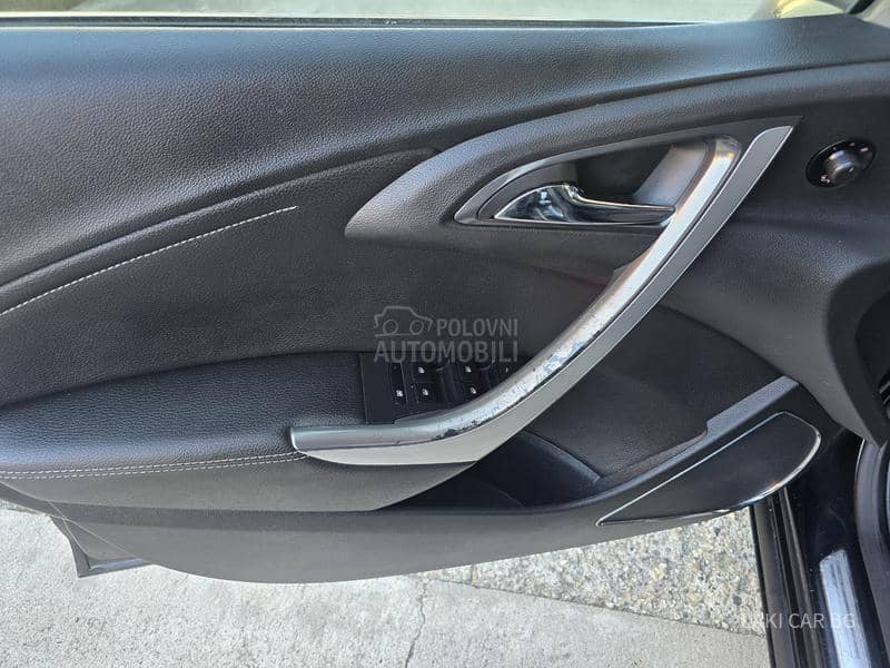 Opel Astra J COSMO 1.4TB LPG