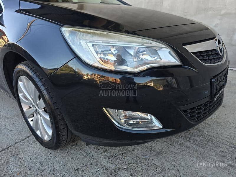 Opel Astra J COSMO 1.4TB LPG
