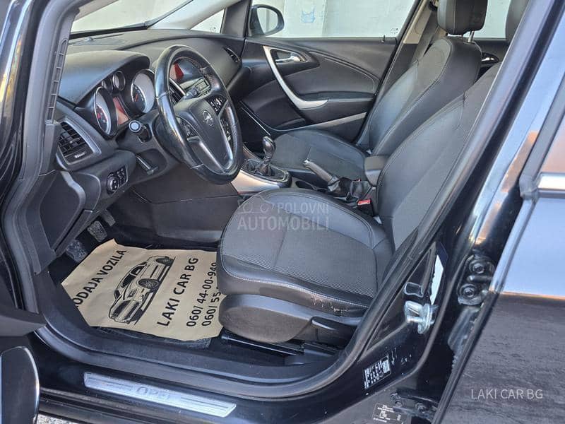 Opel Astra J COSMO 1.4TB LPG