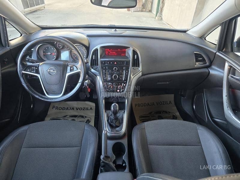 Opel Astra J COSMO 1.4TB LPG