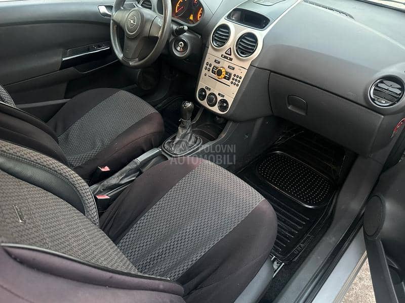 Opel Corsa D 1.3Cdti