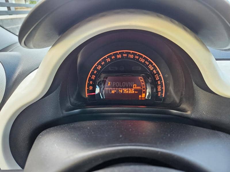 Renault Twingo 1.0 SCE