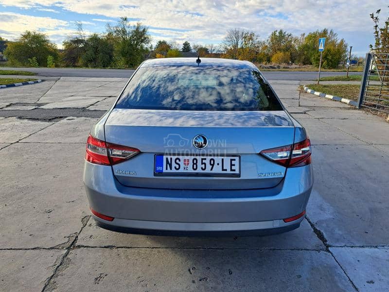 Škoda Superb 2,0 TDI