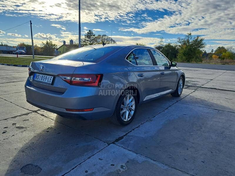 Škoda Superb 2,0 TDI