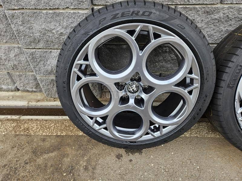 Aluminijumske felne Alfa romeo 20" 
