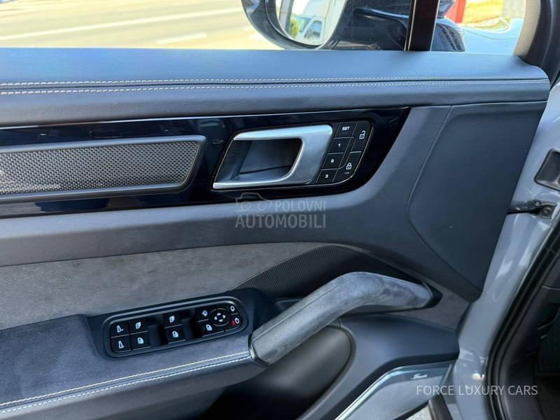 Porsche Cayenne GT TURBO Coupe