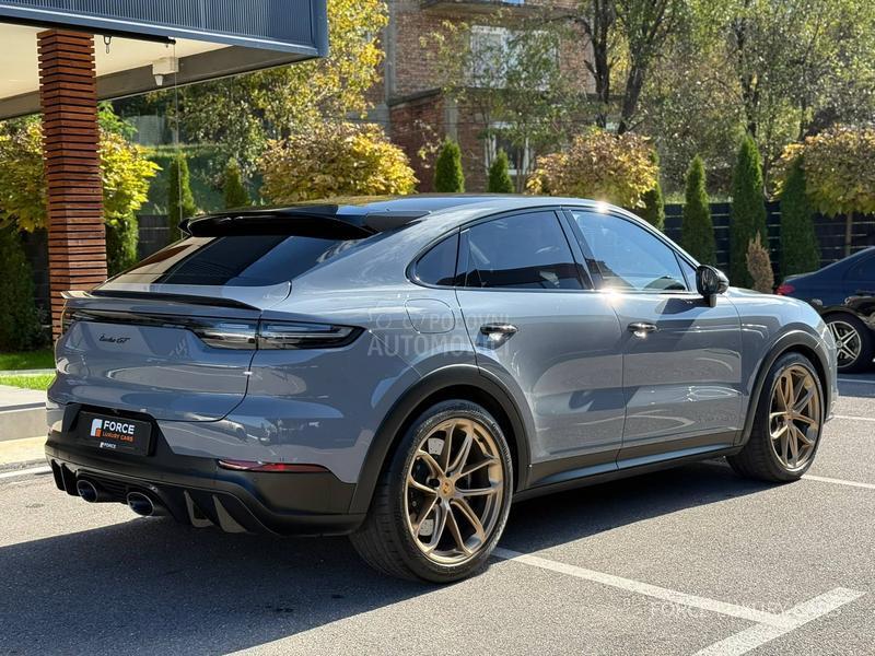 Porsche Cayenne GT TURBO Coupe