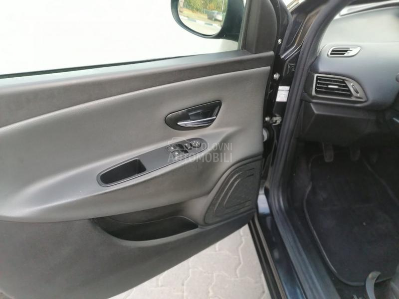 Lancia Ypsilon 1.3.MJ