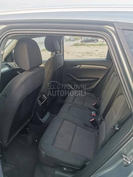 Audi Q5  Audi Q5