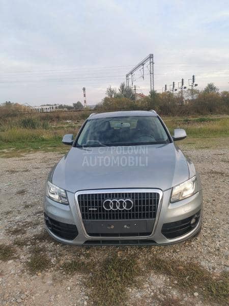 Audi Q5  Audi Q5