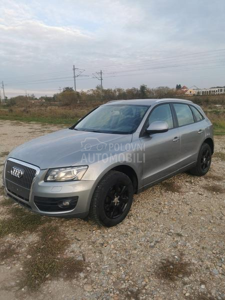 Audi Q5  Audi Q5