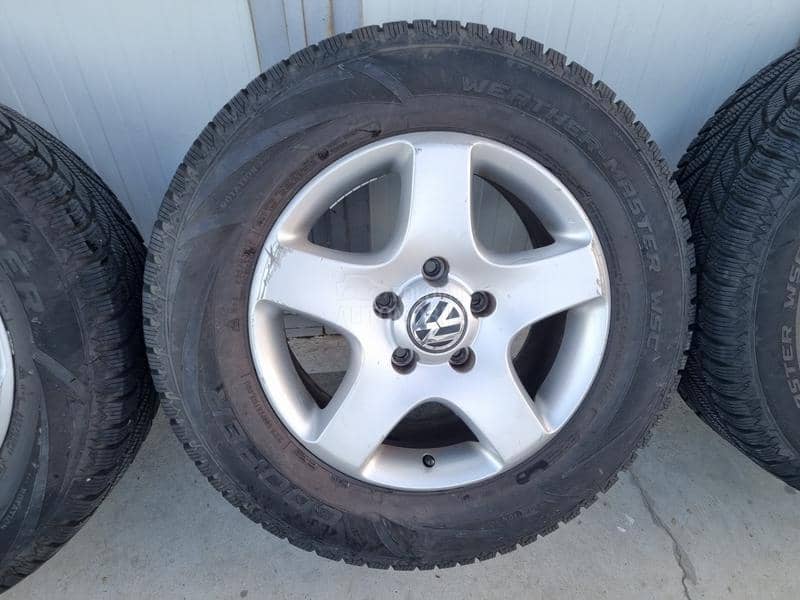 Cooper 235/65 R17 Zimska